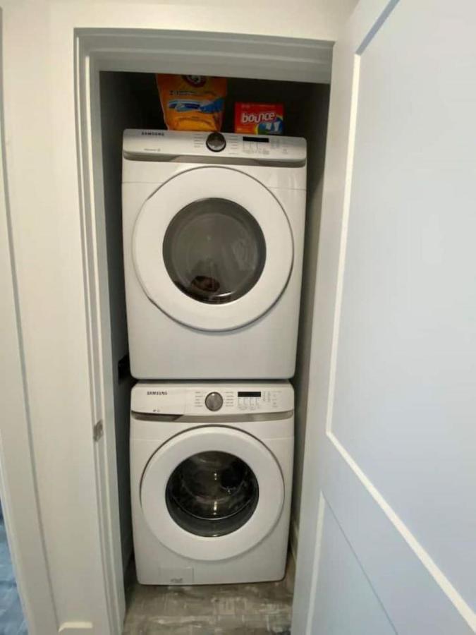 Stylish Townhome Gem With Several Amenities Just Minutes To The Falls Cataratas do Niágara Exterior foto